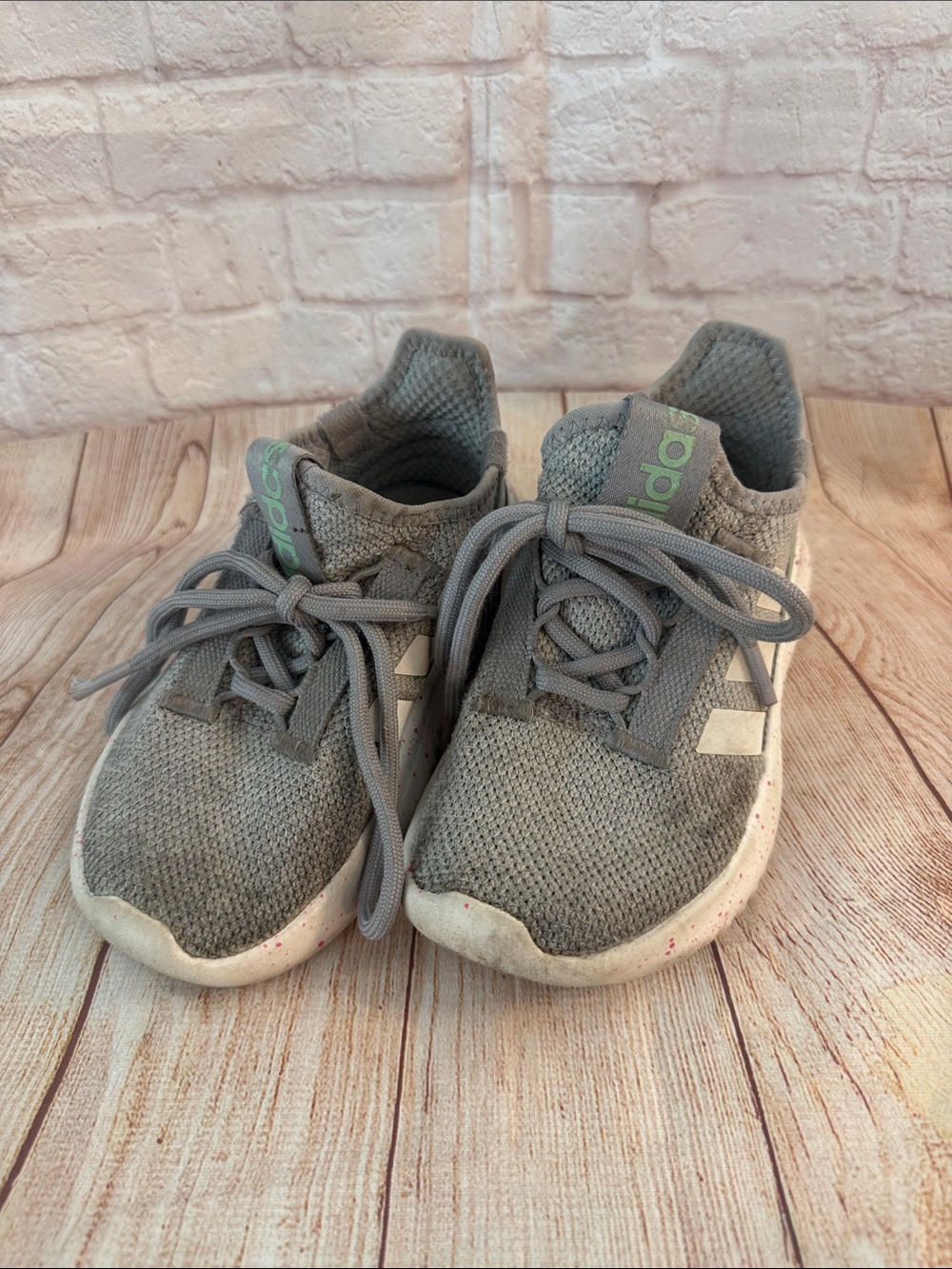 Adidas Kids Toddler Gray Knit Athletic Shoes- size 12